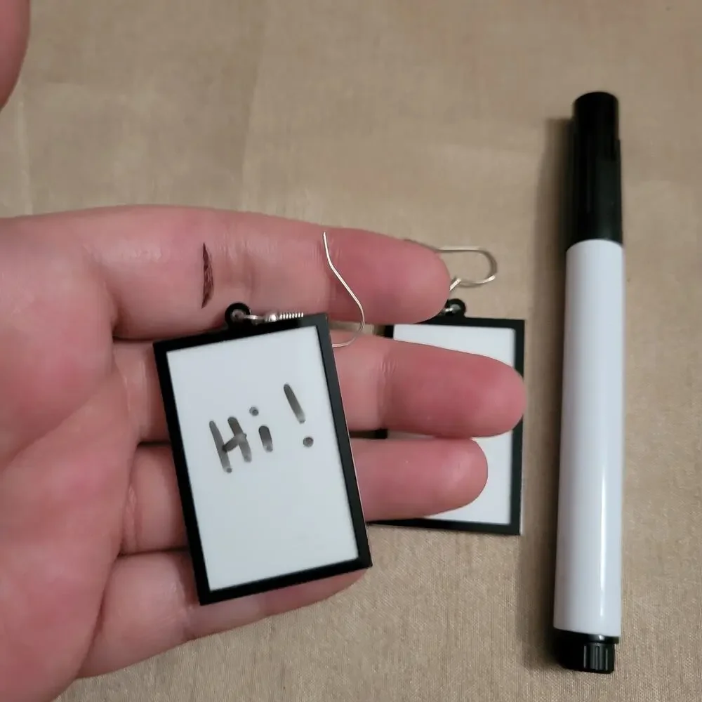 Working mini dry erase board interactive earrings with pen